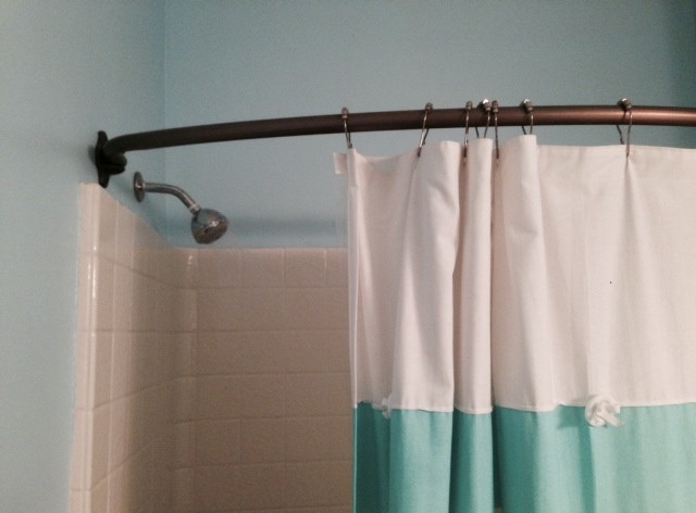 out of the bag shower bath bathing personal care clean water stephanie hughes stolen colon crohn's ostomy ileostomy colitis blog